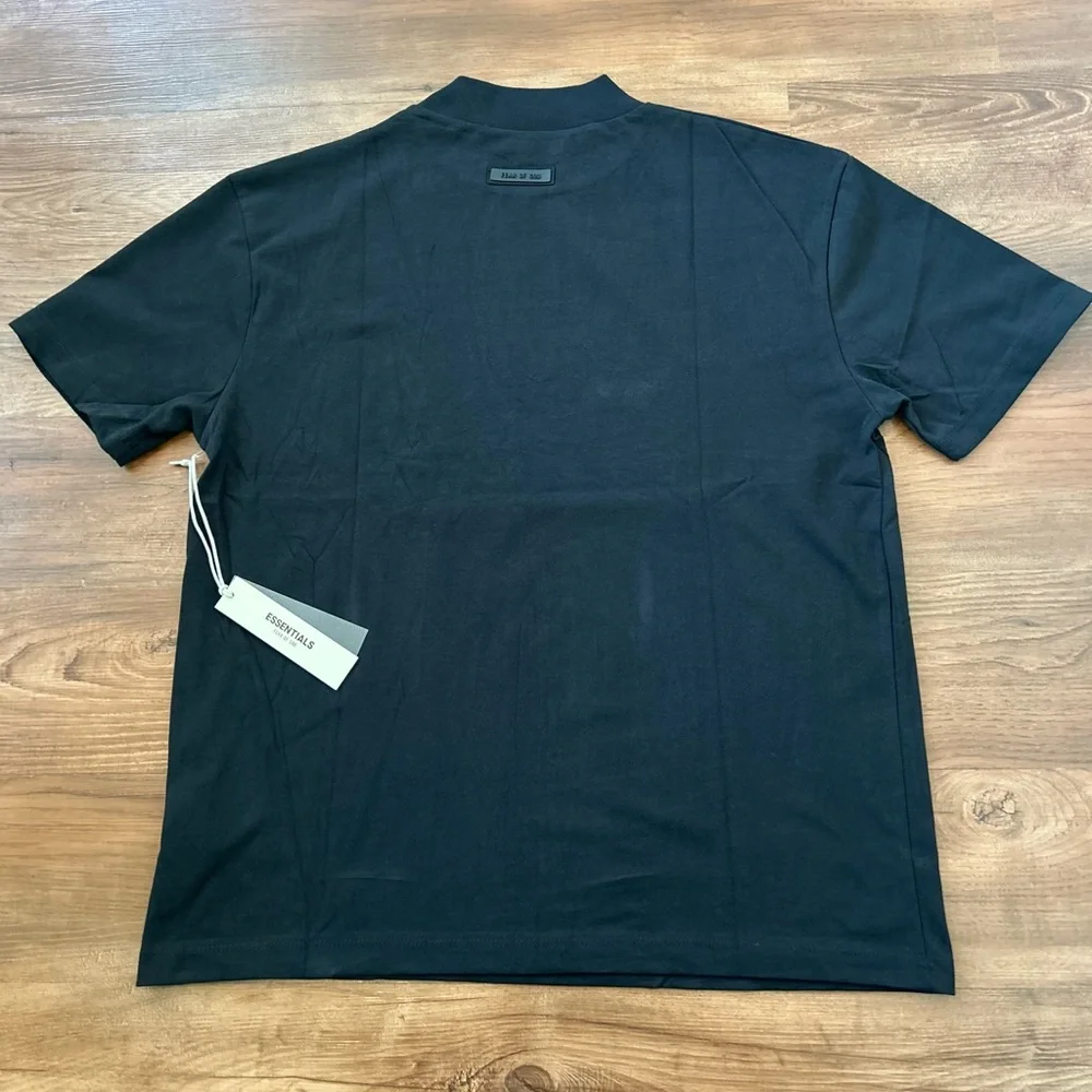 New Authentic Fear of God Essentials Men's Jet Black Logo T-Shirt SS22 Size S - Picture 7 of 8